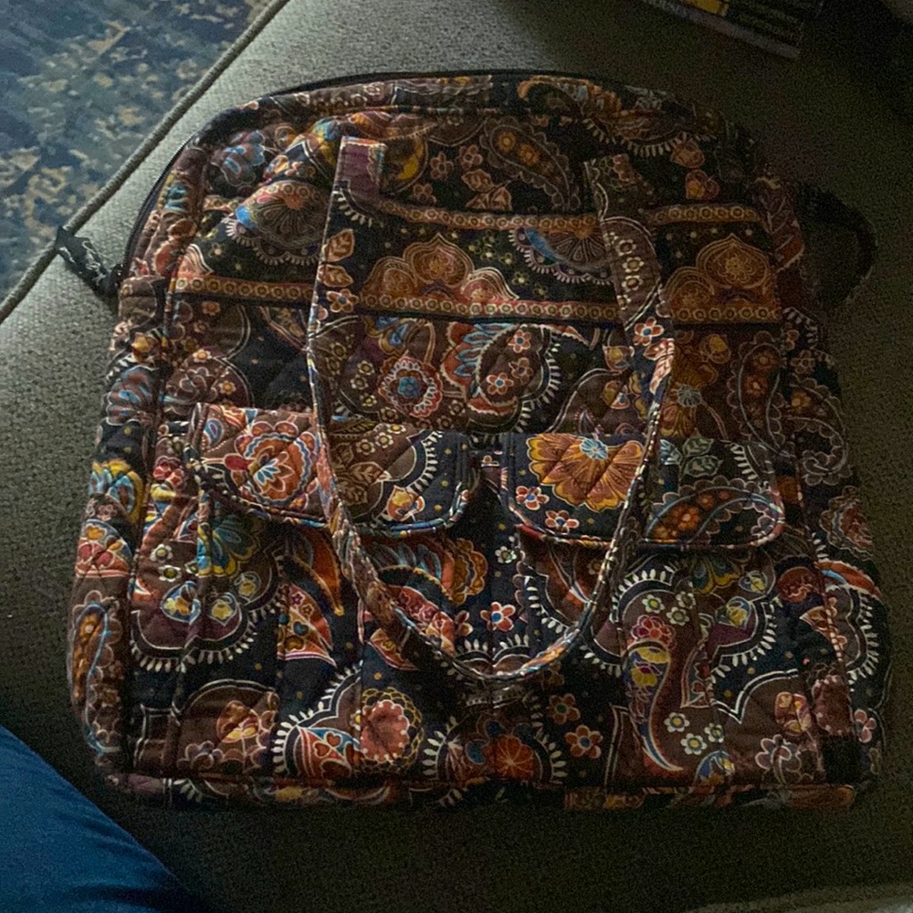 Vera Bradley bag.  Excellent Condition approx 12x14.
